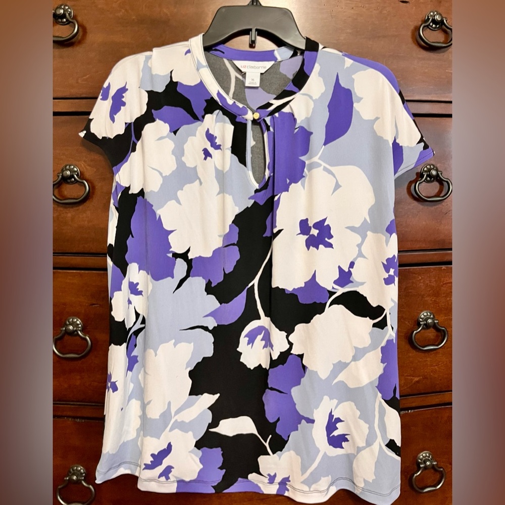 Liz Claiborne Black and Blue Floral Blouse